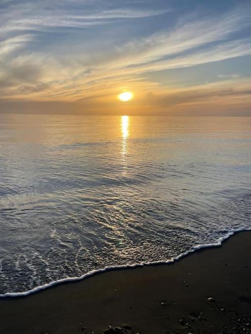 Apartamento Con Vistas Al Mar En Playa Granada モトリル エクステリア 写真